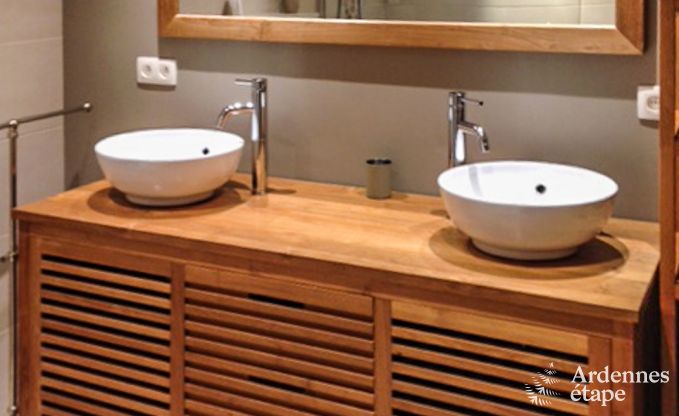 Ruim vakantiehuis voor 8 personen in Malmedy met 4 slaapkamers, sauna, open haard en privtuin