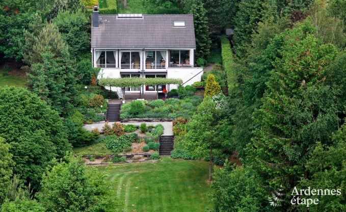 Ruim vakantiehuis voor 8 personen in Malmedy met 4 slaapkamers, sauna, open haard en privtuin