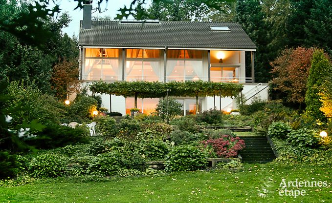 Ruim vakantiehuis voor 8 personen in Malmedy met 4 slaapkamers, sauna, open haard en priv�tuin