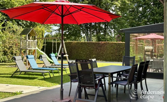 Vakantiehuis met jacuzzi, sauna, spelen en mooi uitzicht op de hoogten van Malmedy voor 6/8 personen in de Ardennen
