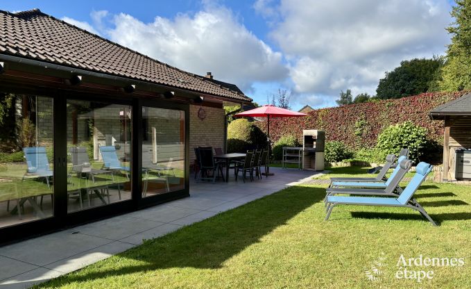 Vakantiehuis met jacuzzi, sauna, spelen en mooi uitzicht op de hoogten van Malmedy voor 6/8 personen in de Ardennen