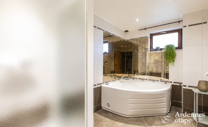Chalet in Malmedy voor 20/21 personen in de Ardennen