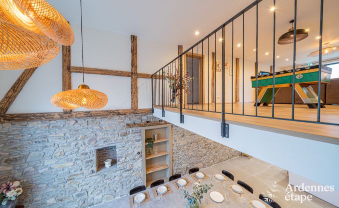 Ruime vakantiewoning in Manhay voor 15 personen met moderne faciliteiten in de Ardennen