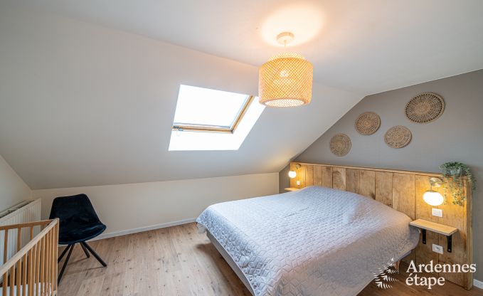 Ruime vakantiewoning in Manhay voor 15 personen met moderne faciliteiten in de Ardennen