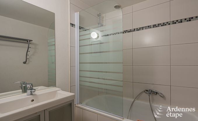 Ruime vakantiewoning in Manhay voor 15 personen met moderne faciliteiten in de Ardennen