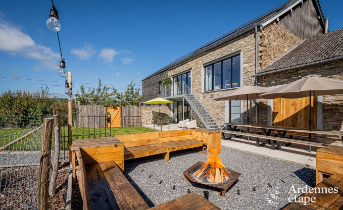 Ruime vakantiewoning in Manhay voor 15 personen met moderne faciliteiten in de Ardennen