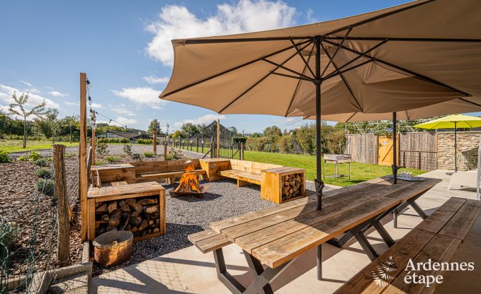 Ruime vakantiewoning in Manhay voor 15 personen met moderne faciliteiten in de Ardennen