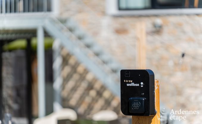 Ruime vakantiewoning in Manhay voor 15 personen met moderne faciliteiten in de Ardennen