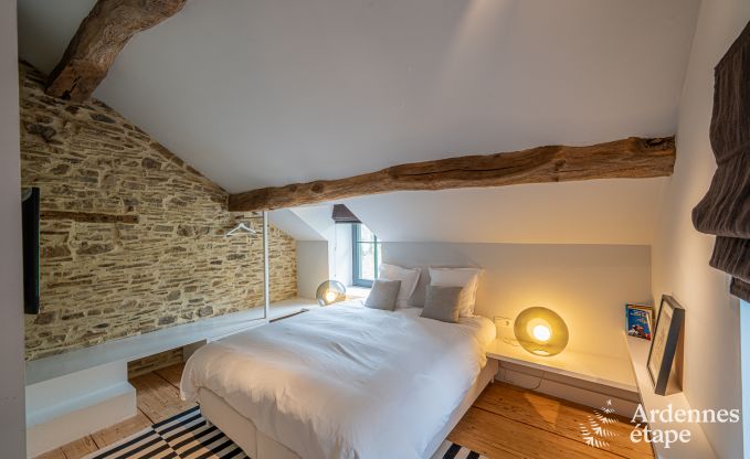 Charmant en stijlvol boerderijtje voor 14 personen en 2 honden in Manhay