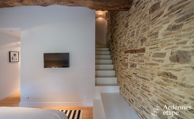 Charmant en stijlvol boerderijtje voor 14 personen en 2 honden in Manhay