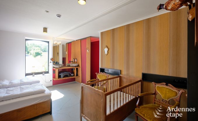 Vakantiehuis in Manhay voor 20 personen met 7 slaapkamers, eigen discotheek en bioscoop