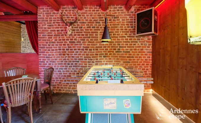 Vakantiehuis in Manhay voor 20 personen met 7 slaapkamers, eigen discotheek en bioscoop