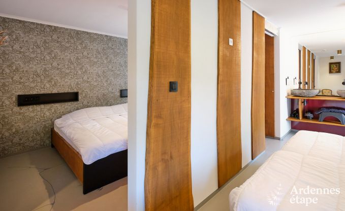 Vakantiehuis in Manhay voor 20 personen met 7 slaapkamers, eigen discotheek en bioscoop