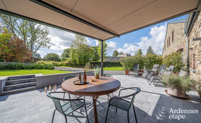 Gezinsvriendelijk en modern ingericht vakantiehuis Oster voor 4 personen met priv�terras en tuin