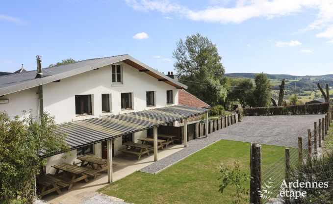 Ruim vakantiehuis voor 30 personen in Manhay, Ardennen