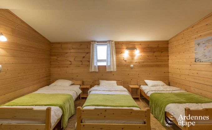 Comfortabel vakantiehuis voor groepen tot 32 personen te huur in Manhay