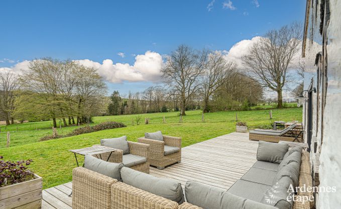 Charmant en stijlvol boerderijtje voor 14 personen en 2 honden in Manhay