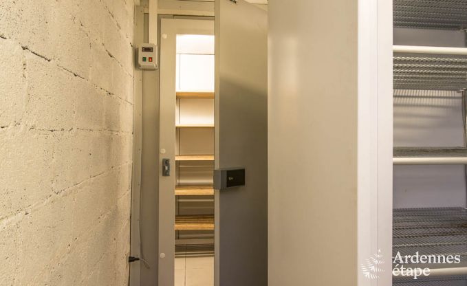 Ruim vakantiehuis voor 30 personen in Manhay, Ardennen