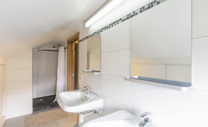 Ruim vakantiehuis voor 30 personen in Manhay, Ardennen