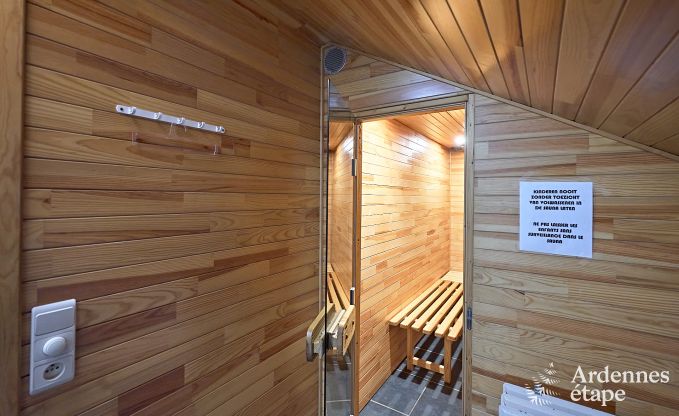 Ruim vakantiehuis voor 30 personen in Manhay, Ardennen