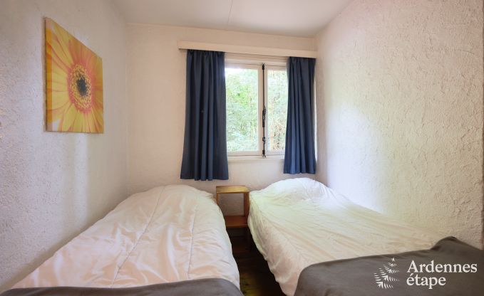 Houten chalet voor 6 personen te midden van de natuur in Marche-en-Famenne, Ardennen