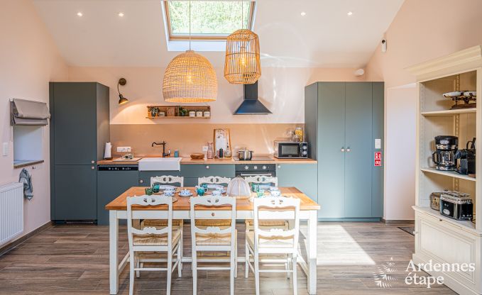 Charmant vakantiehuis aan het water in Marchin voor 4 personen