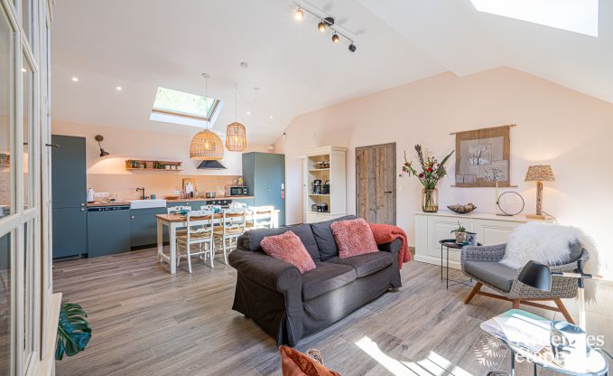 Charmant vakantiehuis aan het water in Marchin voor 4 personen