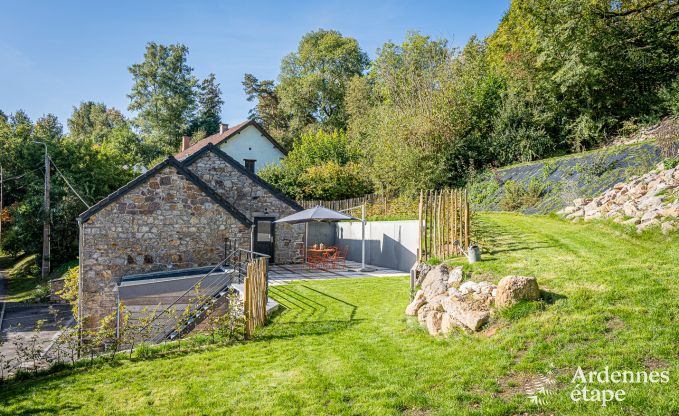 Charmant vakantiehuis aan het water in Marchin voor 4 personen