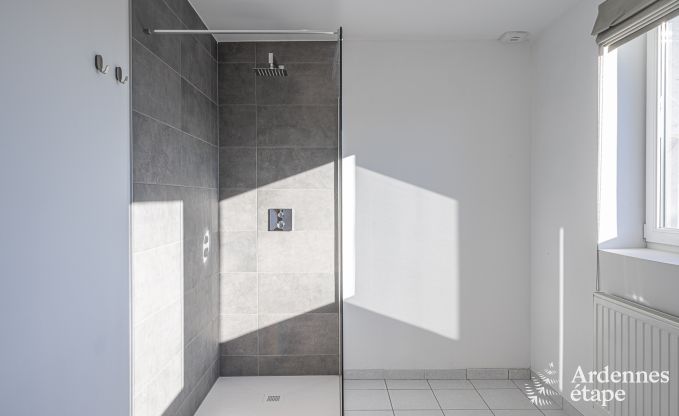 Cottage in Mardesous voor 12/13 personen in de Ardennen