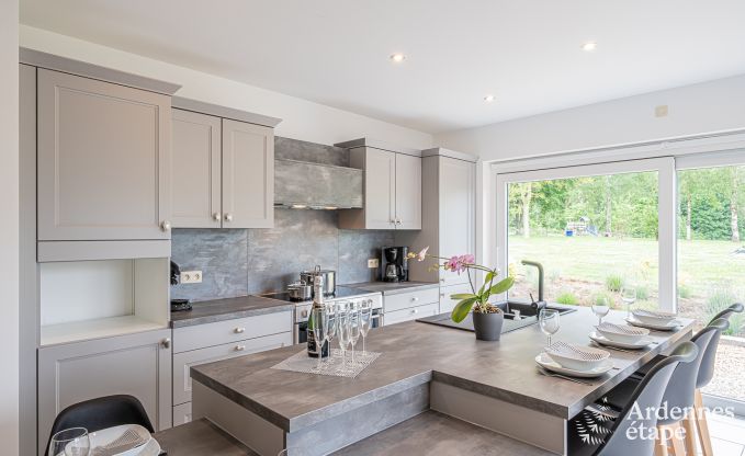 Cottage in Mardesous voor 14 personen in de Ardennen