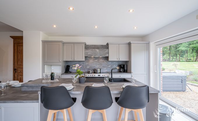 Cottage in Mardesous voor 18 personen in de Ardennen