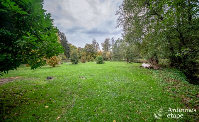 Ruime vakantiewoning in Maredsous in de Ardennen: Comfort en vermaak voor 29 personen