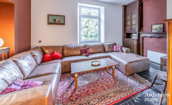 Ruime vakantiewoning in Maredsous in de Ardennen: Comfort en vermaak voor 29 personen