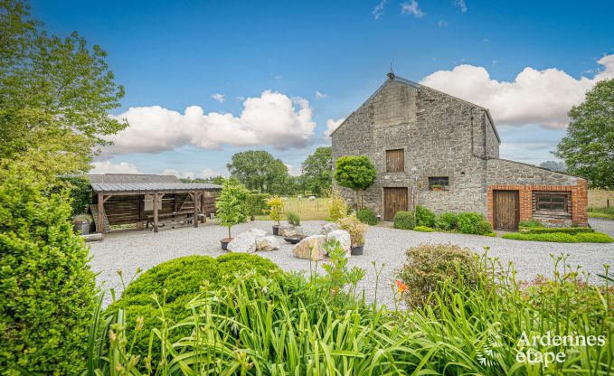 Luxueuze vakantiewoning voor 4 personen met zwembad in Maredsous