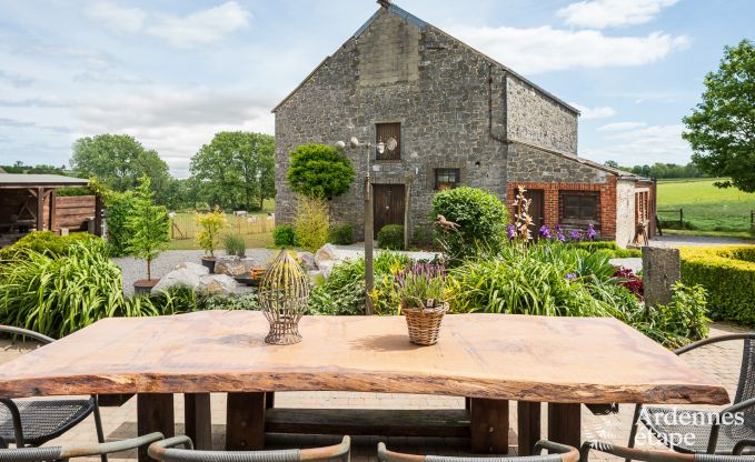 Luxueuze vakantiewoning voor 4 personen met zwembad in Maredsous