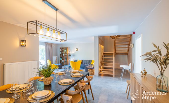 Rolstoeltoegankelijke vakantiewoning in Martelange voor 9 personen met priv�tuin