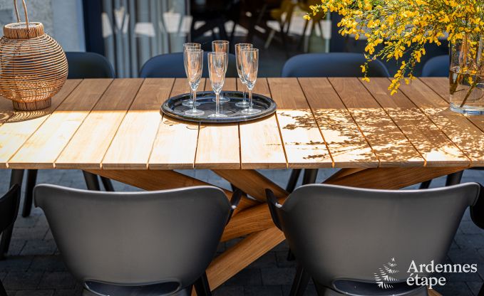 Rolstoeltoegankelijke vakantiewoning in Martelange voor 9 personen met priv�tuin