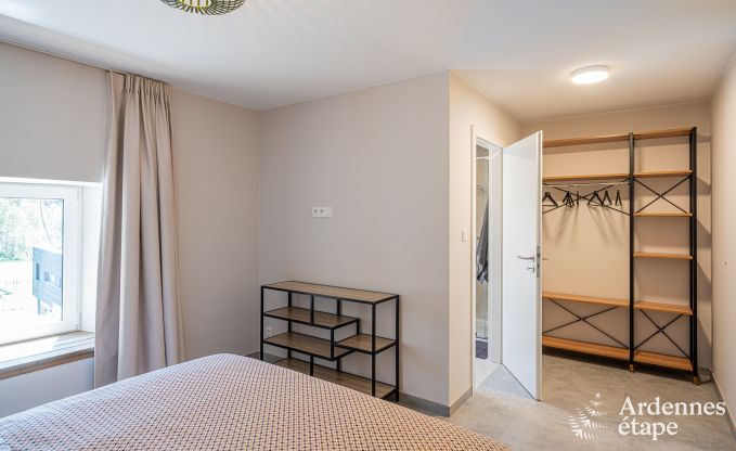 Rolstoeltoegankelijke vakantiewoning in Martelange voor 9 personen met priv�tuin