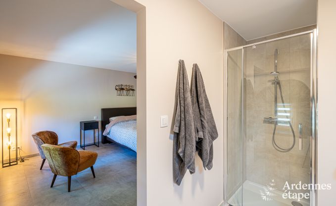 Rolstoeltoegankelijke vakantiewoning in Martelange voor 9 personen met priv�tuin