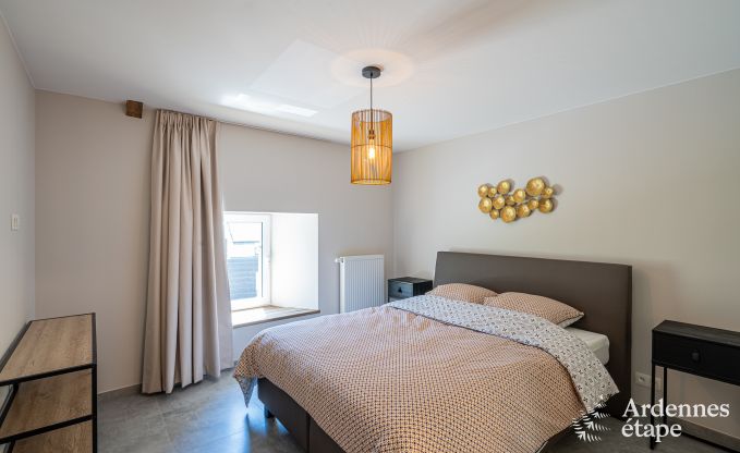 Rolstoeltoegankelijke vakantiewoning in Martelange voor 9 personen met priv�tuin