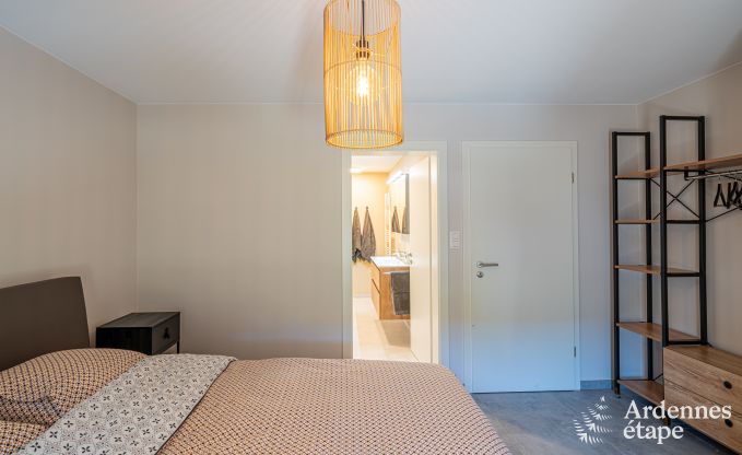 Rolstoeltoegankelijke vakantiewoning in Martelange voor 9 personen met priv�tuin