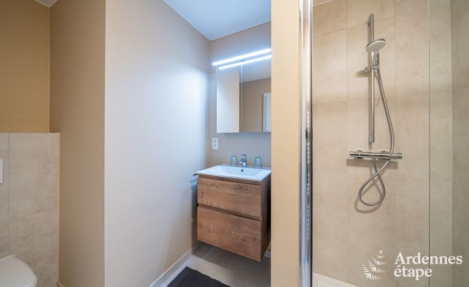 Rolstoeltoegankelijke vakantiewoning in Martelange voor 9 personen met priv�tuin