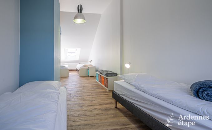 Vakantiehuis in Moustier-en-Fagne voor 14 in de Franse  Ardennen