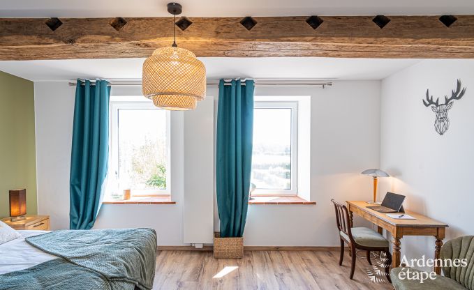 Vakantiehuis in Moustier-en-Fagne voor 14 in de Franse  Ardennen