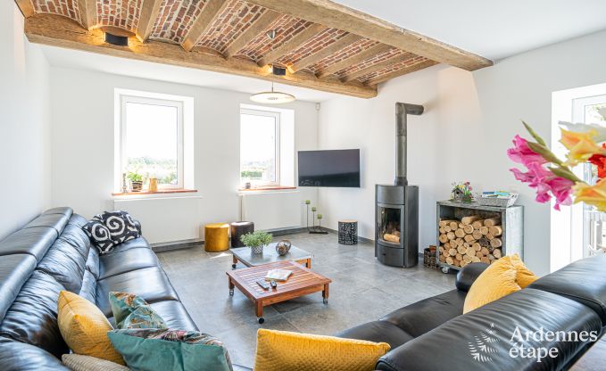 Vakantiehuis in Moustier-en-Fagne voor 14 in de Franse  Ardennen