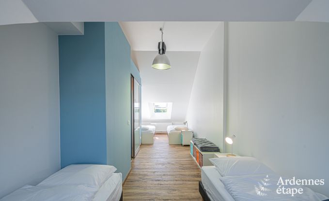 Vakantiehuis in Moustier-en-Fagne voor 14 in de Franse  Ardennen