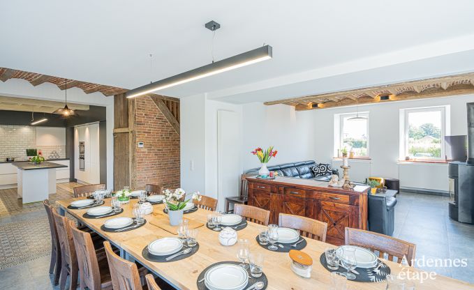 Vakantiehuis in Moustier-en-Fagne voor 14 in de Franse  Ardennen