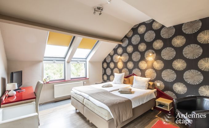 Vakantie midden in de natuur in de Ardennen: ruime villa in Houffalize (Nadrin) voor 28 personen met talrijke voorzieningen en diensten, huisdieren welkom