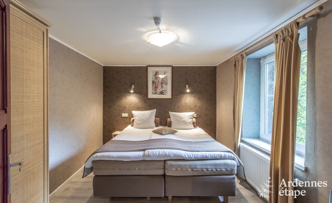 Vakantie midden in de natuur in de Ardennen: ruime villa in Houffalize (Nadrin) voor 28 personen met talrijke voorzieningen en diensten, huisdieren welkom