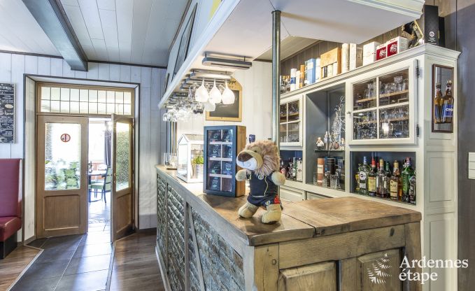 Vakantie midden in de natuur in de Ardennen: ruime villa in Houffalize (Nadrin) voor 28 personen met talrijke voorzieningen en diensten, huisdieren welkom